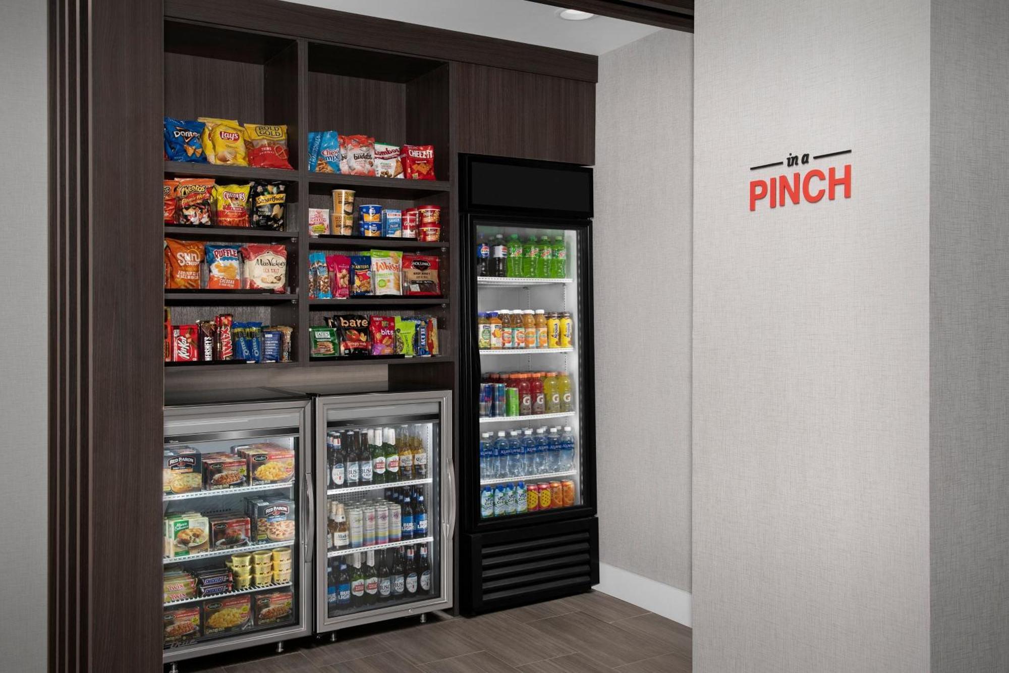 Towneplace Suites Jacksonville Airport Экстерьер фото