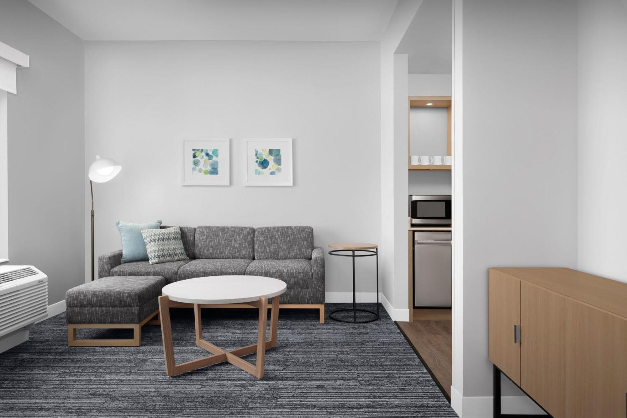 Towneplace Suites Jacksonville Airport Экстерьер фото
